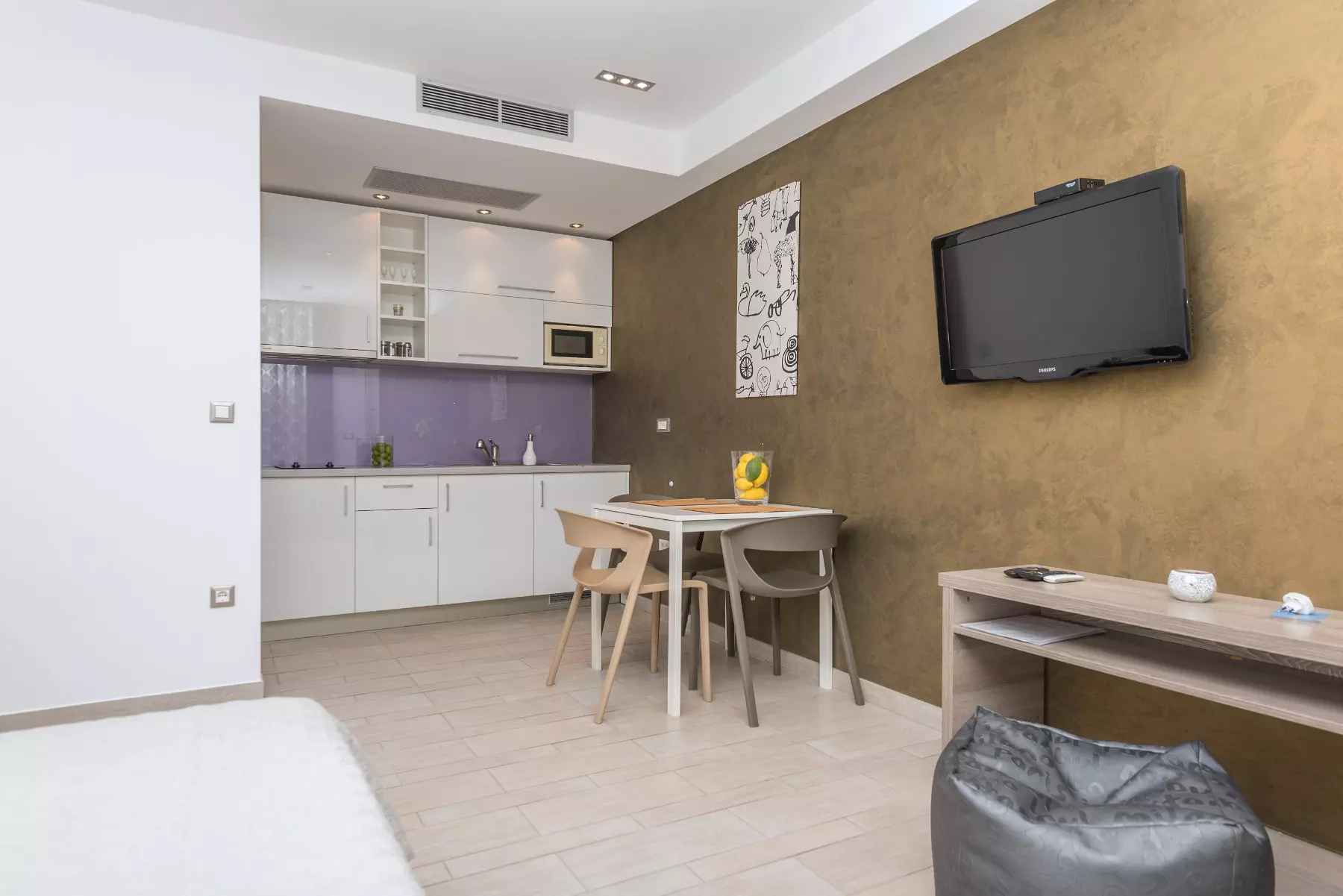 Apartment Lyrical Kitchen Dining Room